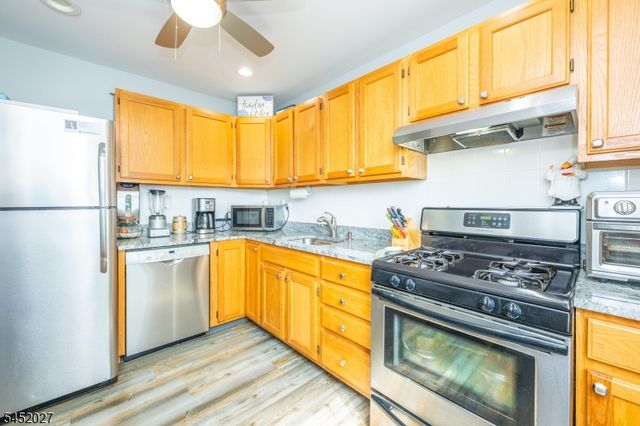 1136 Valley Rd 1A, Wayne Twp., NJ 07470