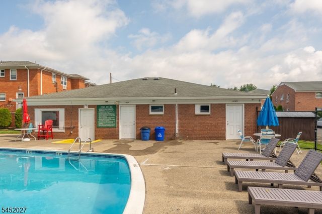 1136 Valley Rd 1A, Wayne Twp., NJ 07470