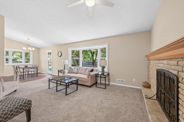 3240 Niagara Lane N, Plymouth, MN 55447