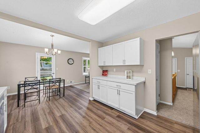 3240 Niagara Lane N, Plymouth, MN 55447