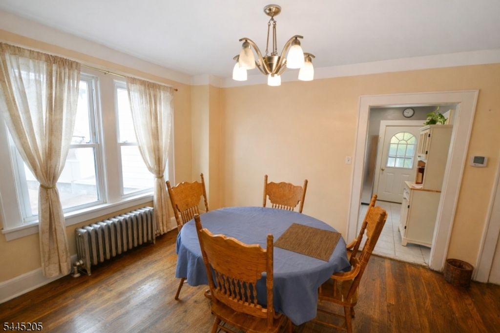613 Ripley Pl, Westfield Town, NJ 07090 — photo 5