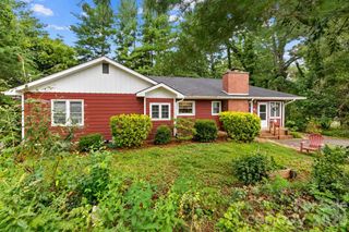 529 Alta Vista Drive, Hendersonville, NC 28791