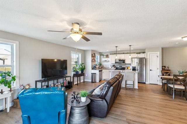 247 Red Oak Court, Norwalk, IA 50211