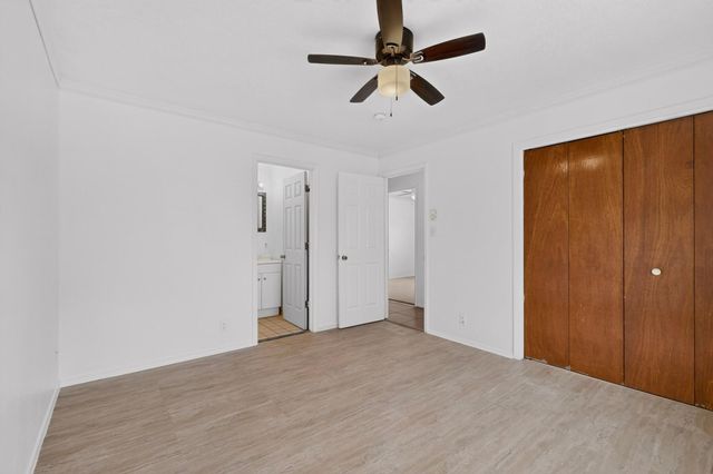 6075 Redlands Road NW, Albuquerque, NM 87120