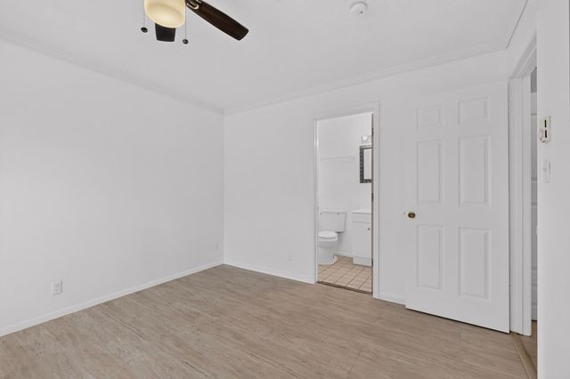 6075 Redlands Road NW, Albuquerque, NM 87120