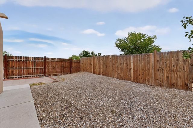 6075 Redlands Road NW, Albuquerque, NM 87120