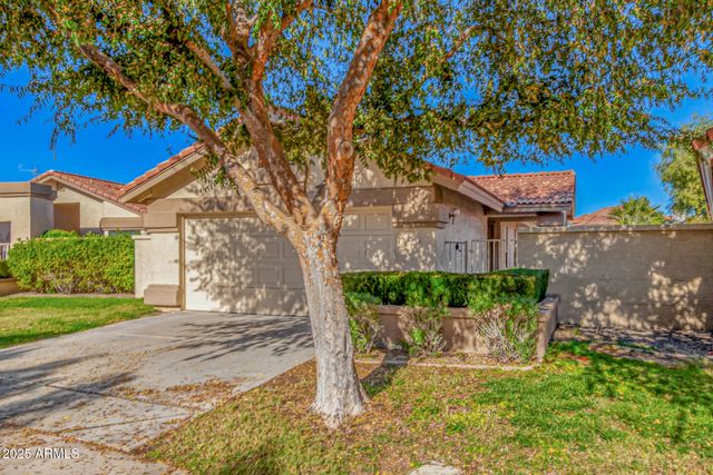 768 S MARTINIQUE Drive, Gilbert, AZ 85233