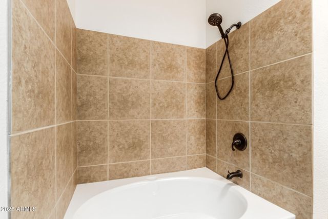 768 S MARTINIQUE Drive, Gilbert, AZ 85233