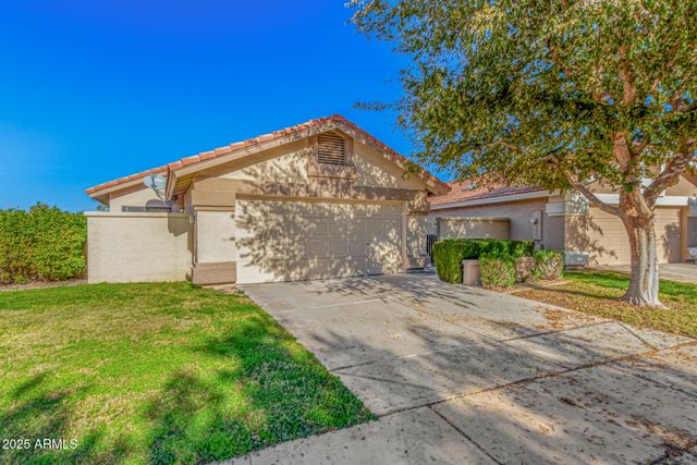 768 S MARTINIQUE Drive, Gilbert, AZ 85233