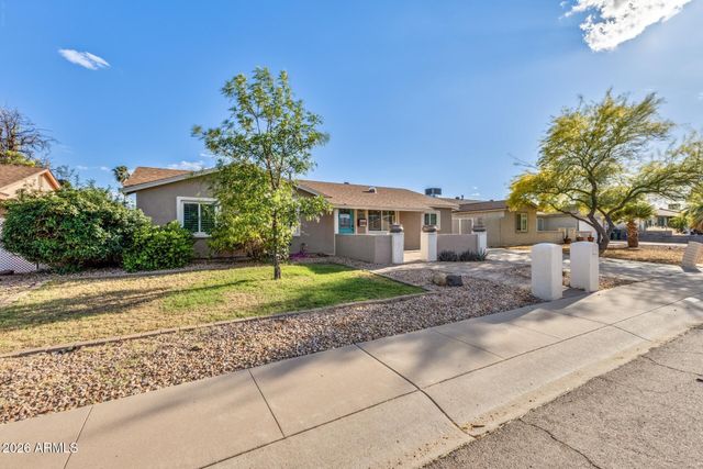 3629 E Winchcomb Drive, Phoenix, AZ 85032