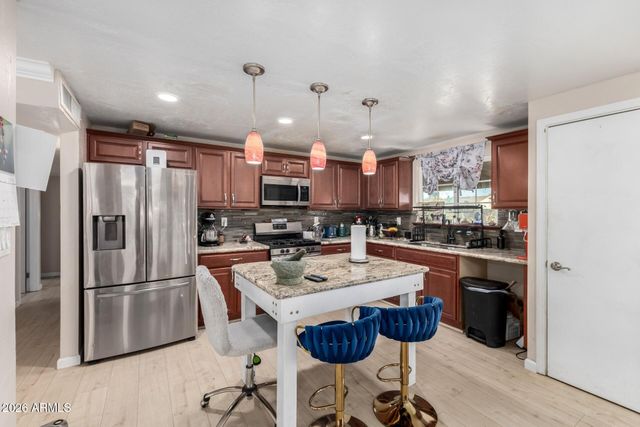 3629 E Winchcomb Drive, Phoenix, AZ 85032