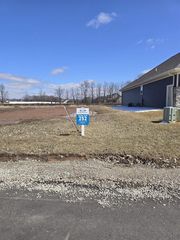 903 BLACK SWAN DRIVE, Menasha, WI 54952