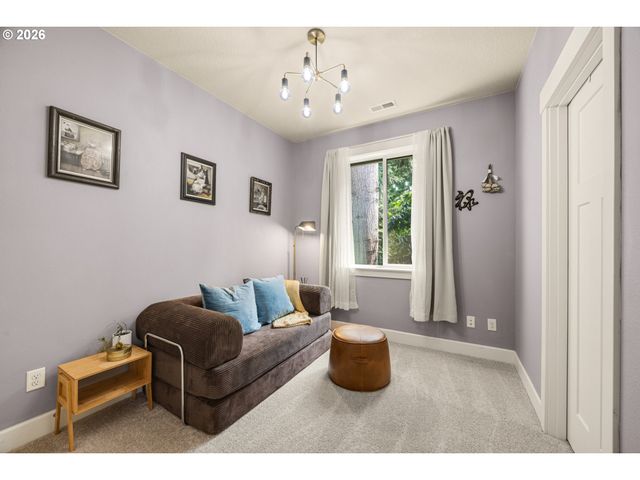 6929 N ARMOUR St, Portland, OR 97203