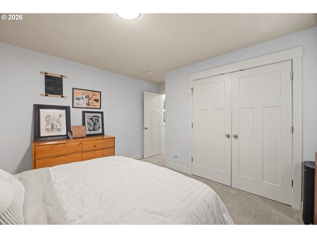 6929 N ARMOUR St, Portland, OR 97203