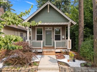 6929 N ARMOUR St, Portland, OR 97203