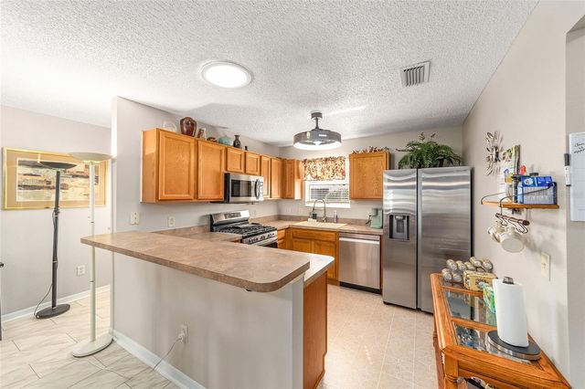8143 SE 175TH COLUMBIA PLACE, The Villages, FL 32162
