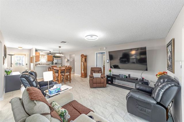 8143 SE 175TH COLUMBIA PLACE, The Villages, FL 32162