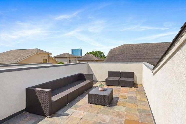 1822 Southmore Boulevard A, Houston, TX 77004