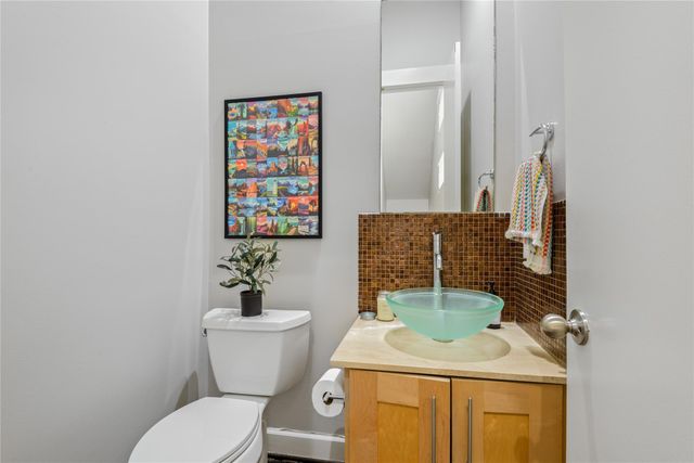 1822 Southmore Boulevard A, Houston, TX 77004