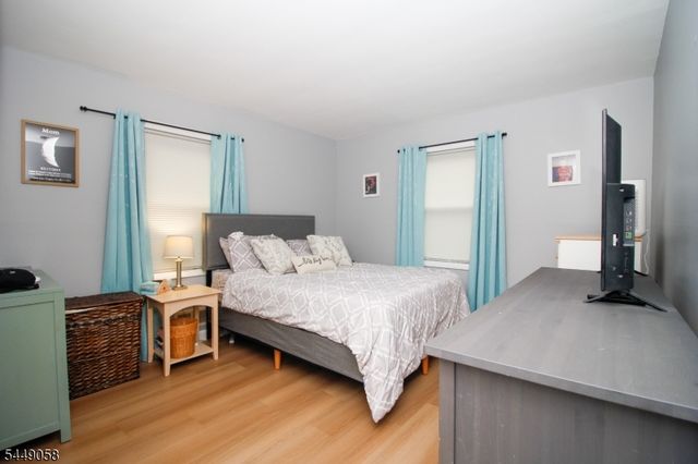 22 Mountain Ave, Rockaway Twp., NJ 07866