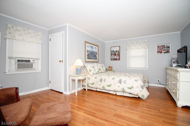 22 Mountain Ave, Rockaway Twp., NJ 07866