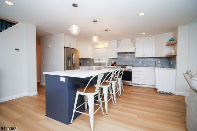 22 Mountain Ave, Rockaway Twp., NJ 07866