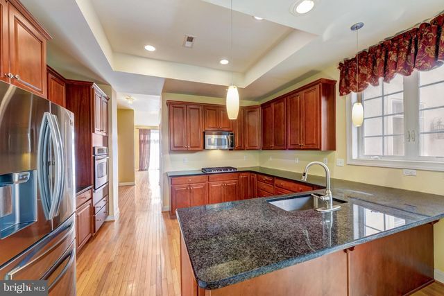 54 OLD BARN DR, West Chester, PA 19382