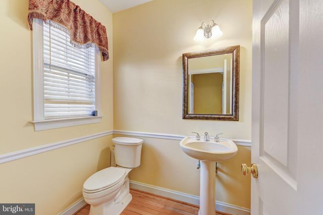 54 OLD BARN DR, West Chester, PA 19382