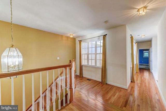 54 OLD BARN DR, West Chester, PA 19382