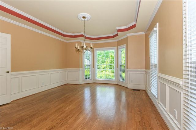 2713 Saint Andrews Court, Jamestown, NC 27282