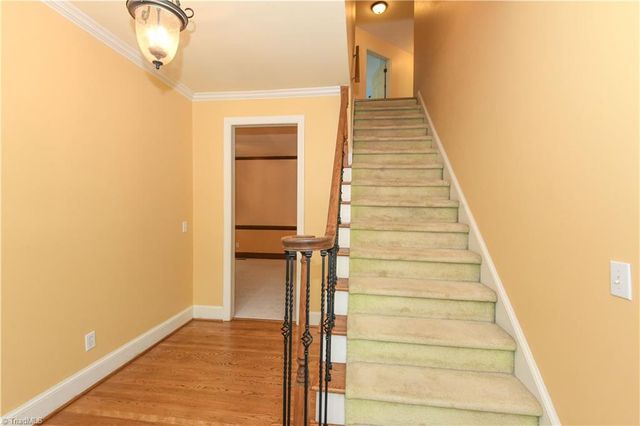 2713 Saint Andrews Court, Jamestown, NC 27282