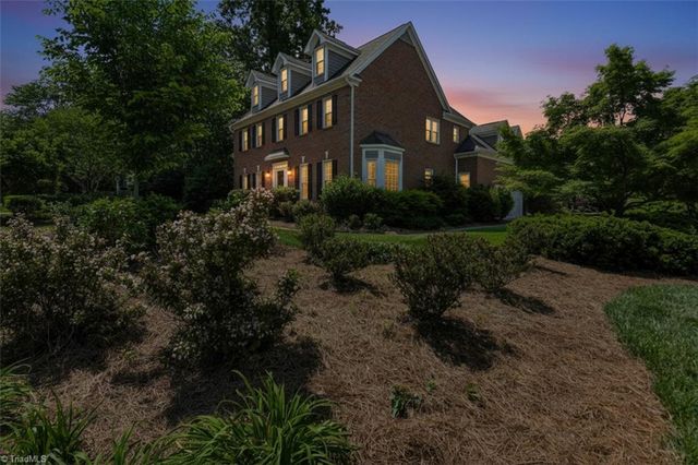 2713 Saint Andrews Court, Jamestown, NC 27282