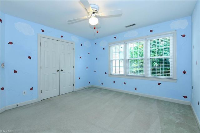 2713 Saint Andrews Court, Jamestown, NC 27282
