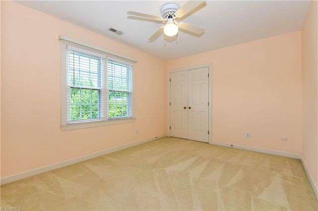 2713 Saint Andrews Court, Jamestown, NC 27282