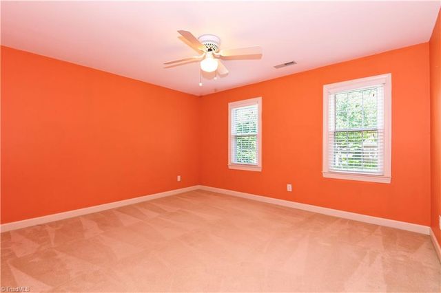 2713 Saint Andrews Court, Jamestown, NC 27282