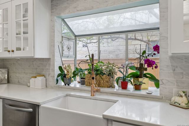 103 Granburg, San Antonio, TX 78218