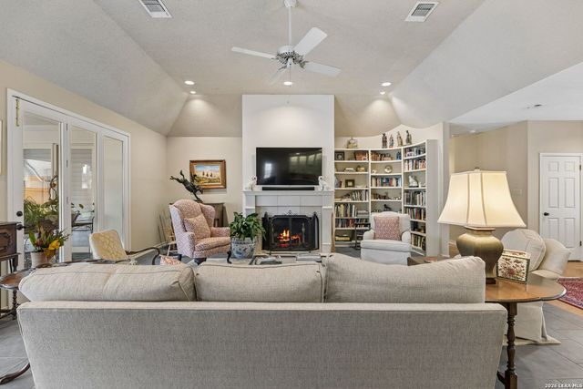 103 Granburg, San Antonio, TX 78218