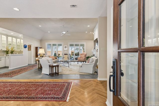 103 Granburg, San Antonio, TX 78218