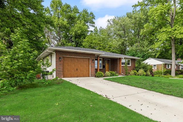 959 W KINGS HWY, Mount Ephraim, NJ 08059