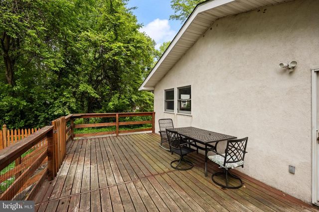 959 W KINGS HWY, Mount Ephraim, NJ 08059