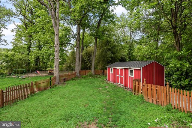 959 W KINGS HWY, Mount Ephraim, NJ 08059