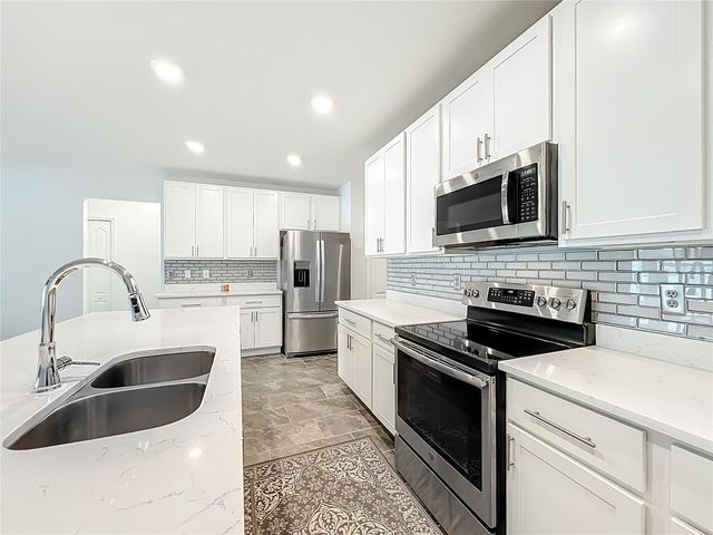 341 LAKE DOE BOULEVARD, Apopka, FL 32703