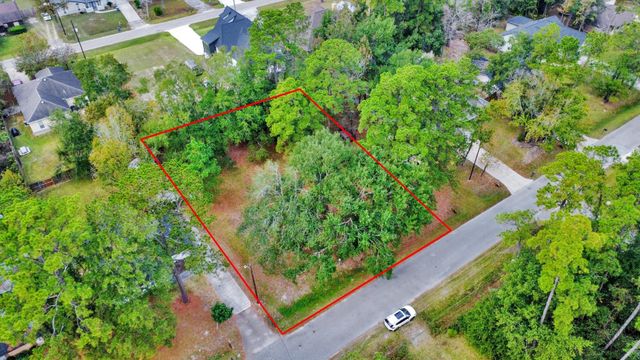 10615 Twin Oak Drive, Conroe, TX 77385