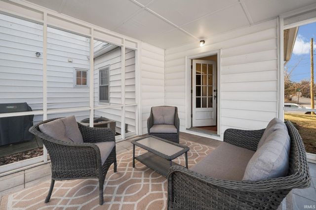 1107 S 9th Street, Lafayette, IN 47905