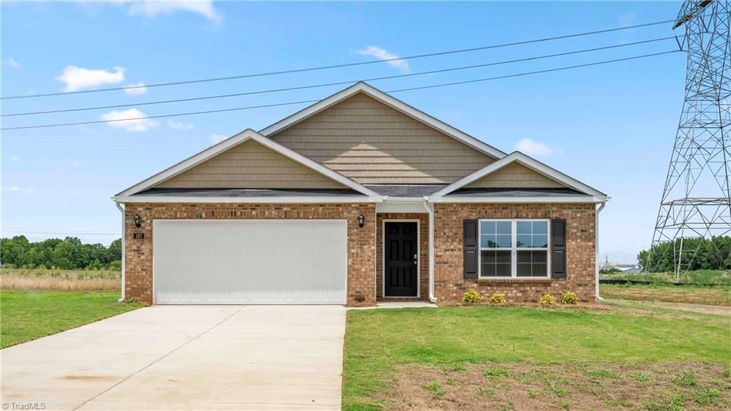 3774 Quail Haven Drive, Winston-salem, NC 27107