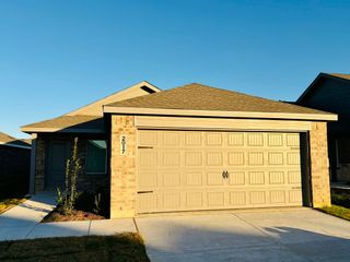 2017 Belgian Drive, Aubrey, TX 76227