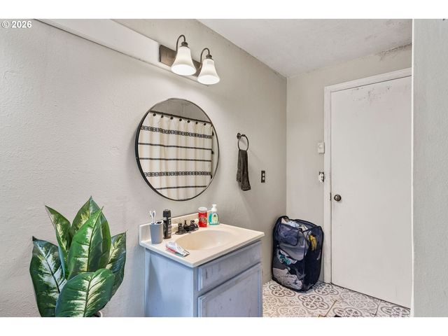 509 Nw 9TH St, Battle Ground, WA 98604