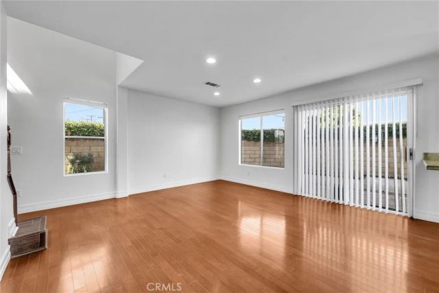 431 W Bay Street B, Costa Mesa, CA 92627