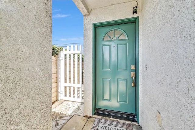 431 W Bay Street B, Costa Mesa, CA 92627