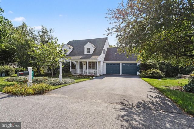 519 COLONIAL CRESCENT DR, Lititz, PA 17543
